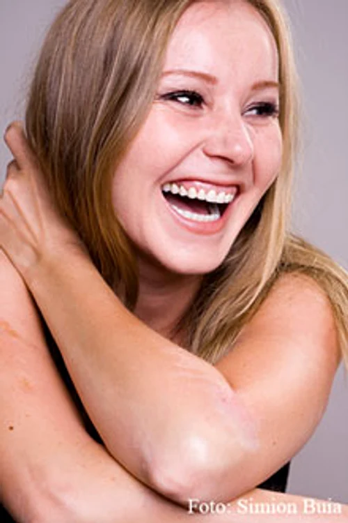 
    Tania Popa n-are probleme cu mahmureala  