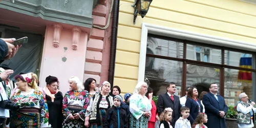 Parada Portului Popular de la Cernăuţi FOTO Mircea Merticariu