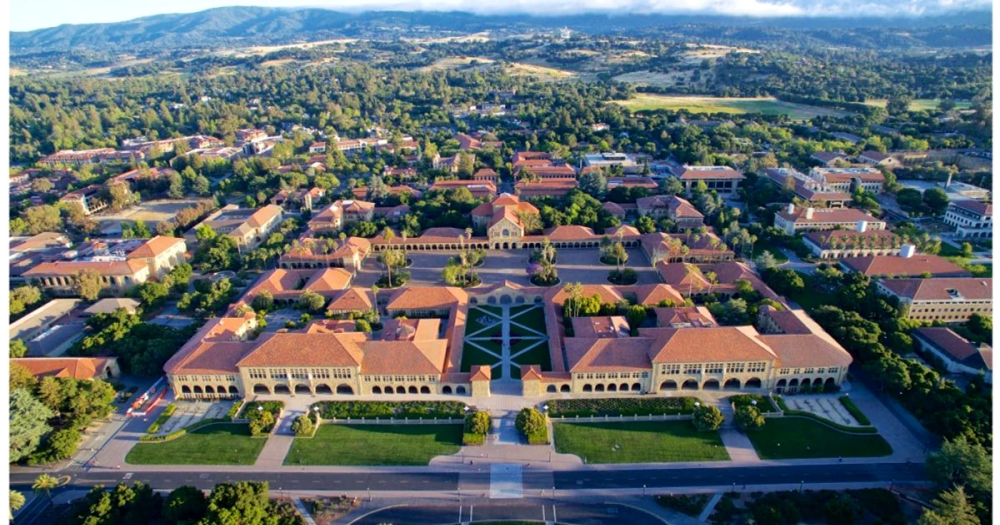 Rusia a inclus Universitatea Stanford pe lista organizațiilor „indezirabile”. FOTO: arhivă