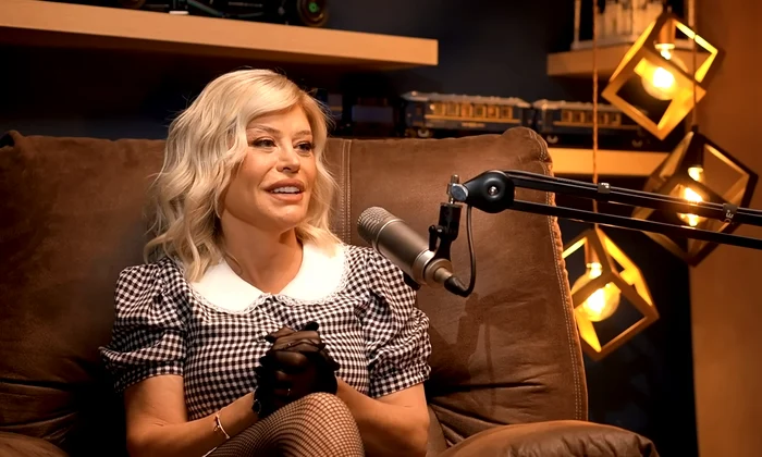 Loredana Groza la podcastul Vin de o poveste by Radu Țibulcă   captură (5) png