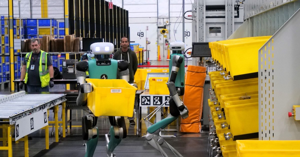 Amazon va înlocui 600.000 de angajați americani cu roboți, pe fondul crizei din industria tehnologică
