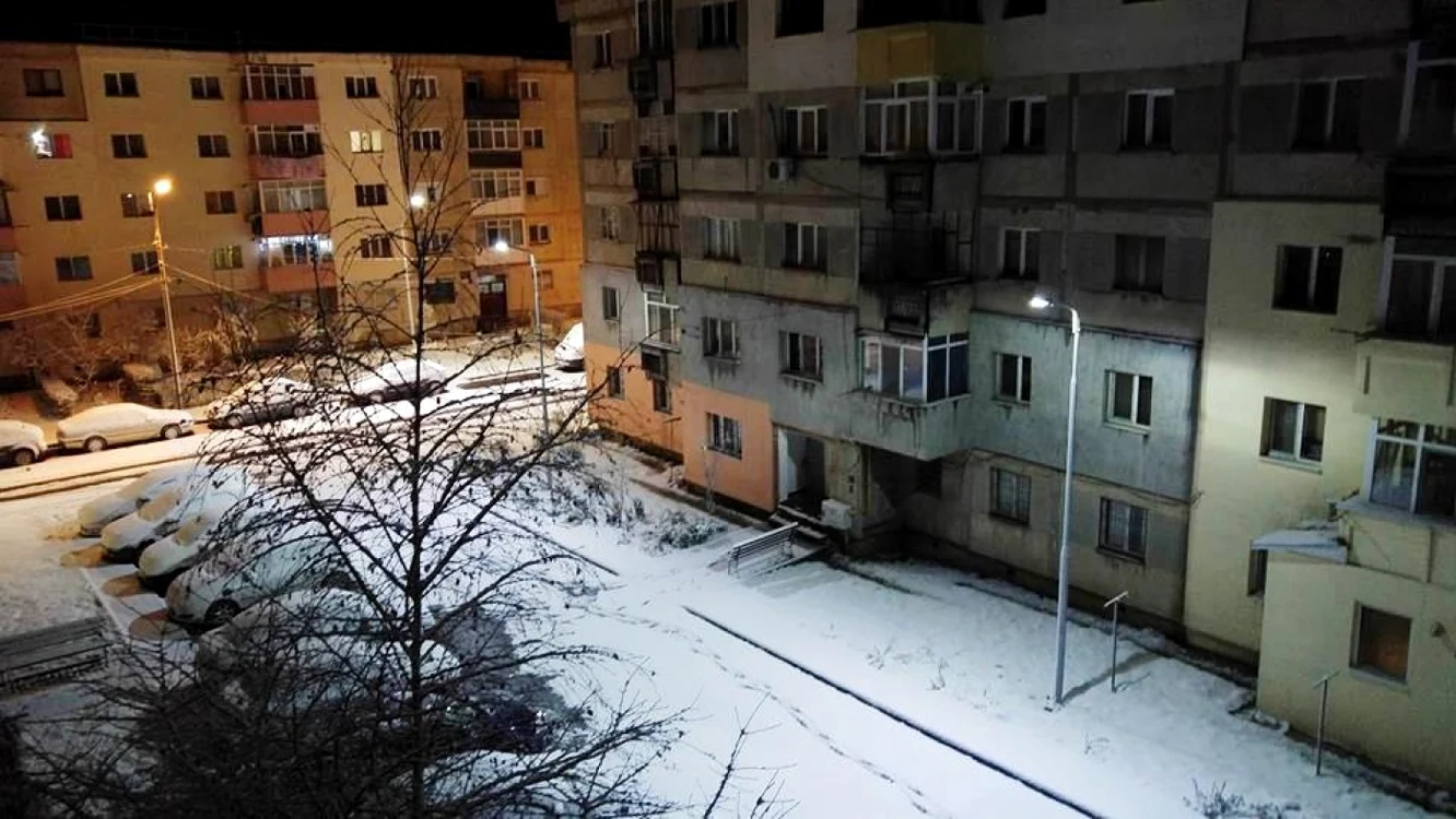 Vor fi intervale de timp în care vântul va avea intensificări în majoritatea regiunilor