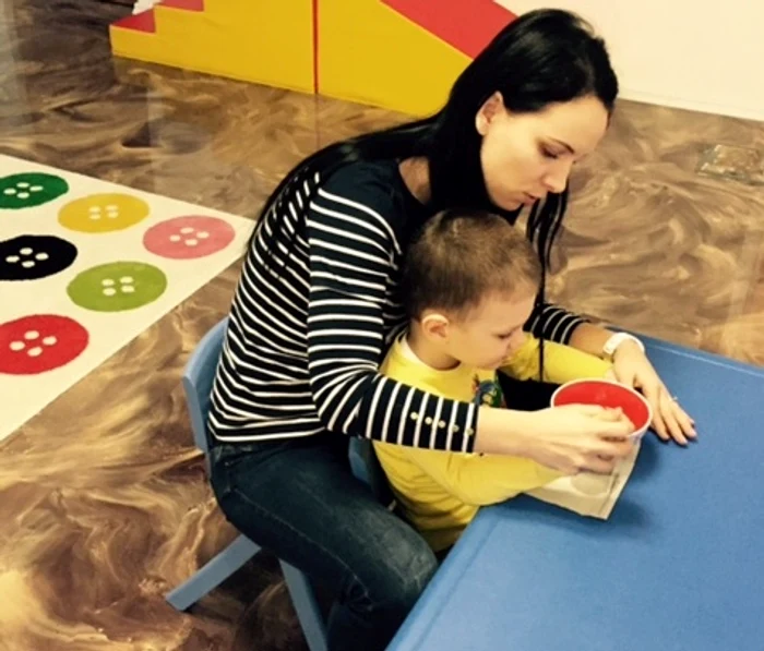 Dan şi-a surprins soţia cu o plimbare romantică cu elicopterul