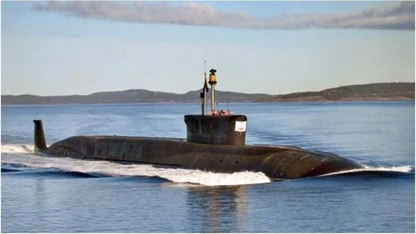 Secretele noilor submarine nucleare ruseşti din clasa Borei jpeg