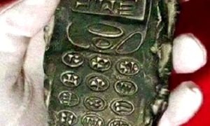 telefon 800 de ani 600x330 1 png