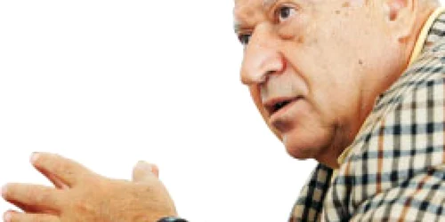 Dan Voiculescu, senator, preşedinte fondator PC