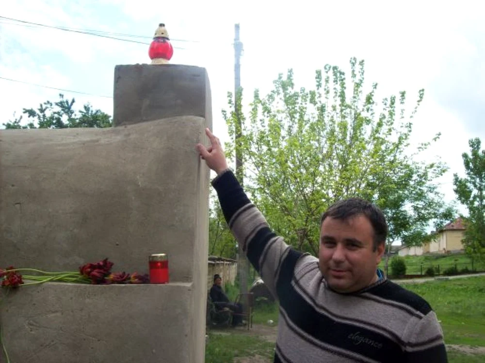 Chipul lui Isus Hristos a părut în faţa unui bar din Dolj