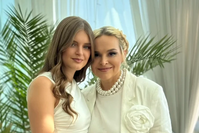 Cristina și Sofia Scarlat / foto: Instagram 