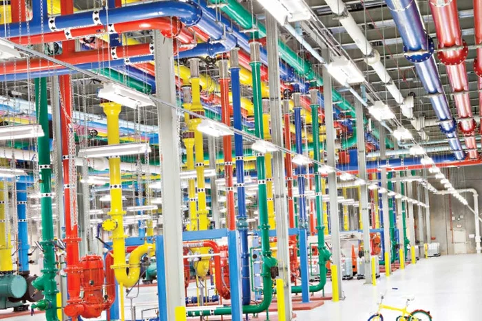 Toată lumea citeşte paginile de pe Internet