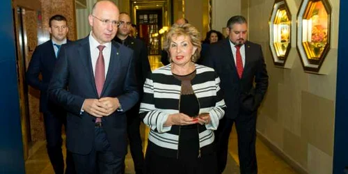 Pavel Filip si Sofa Landver foto gov.md