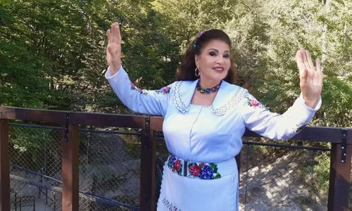 3 irina loghin cu mainile 1 0 jpeg