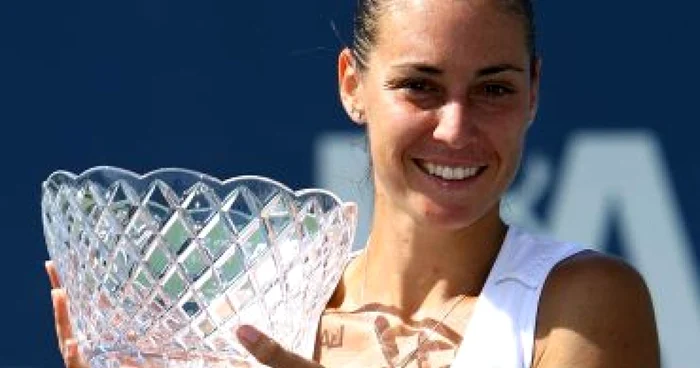 TENIS: Sorana a fost răzbunată: Favia Pennetta a câştigat titlul la Los Angeles