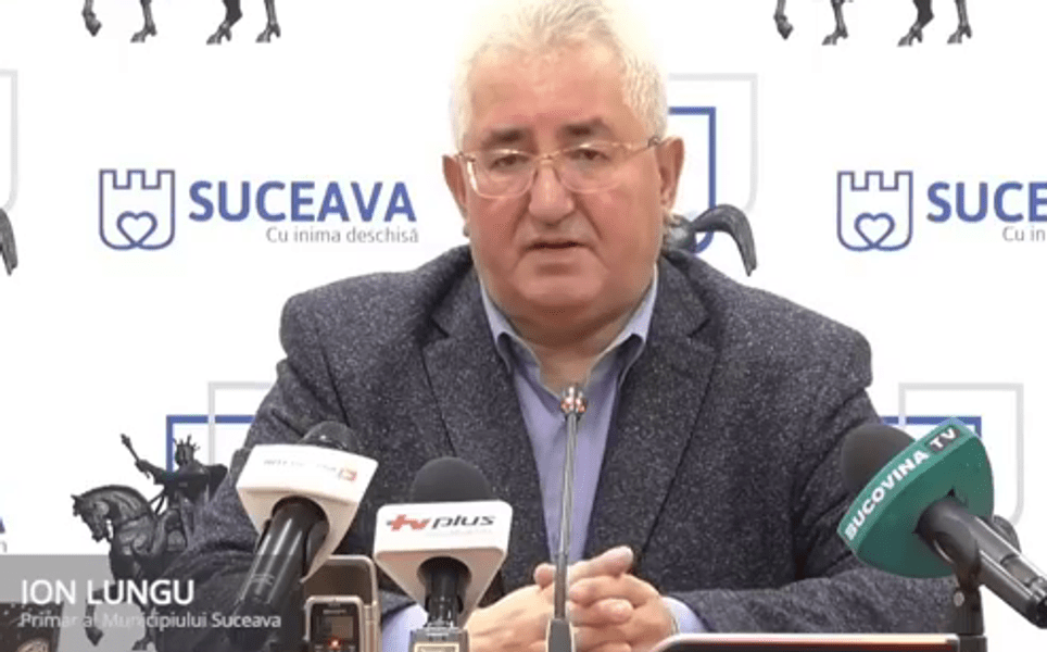 Copil mușcat pe stradă, în Suceava, de un câine adus de la Botoșani. Primarul Sucevei, revoltat de situație VIDEO 