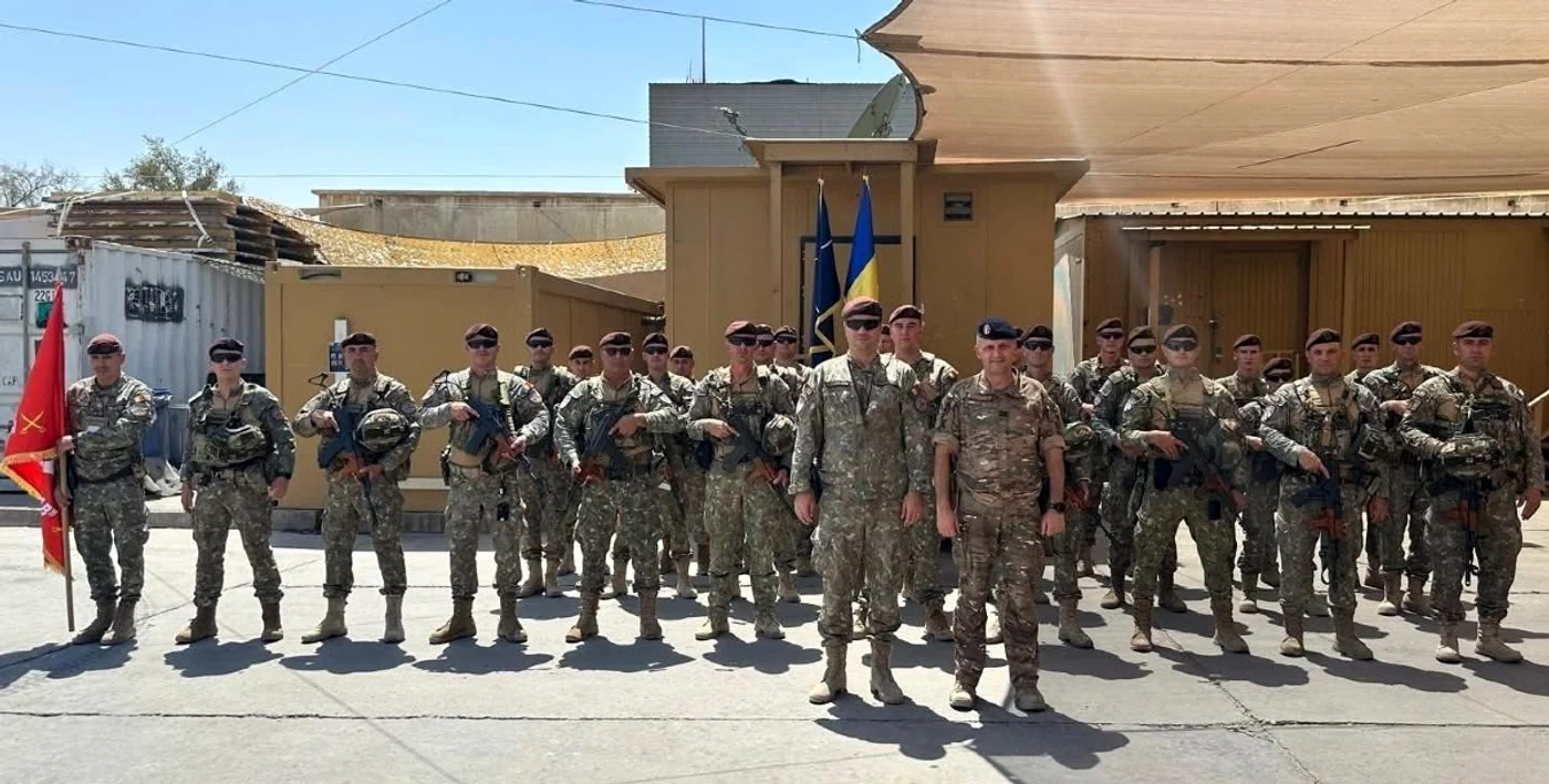 Ultimii membri ai misiunii NATO au părăsit Irakul pe 20 martie. FOTO: Facebook/MApN arhivă