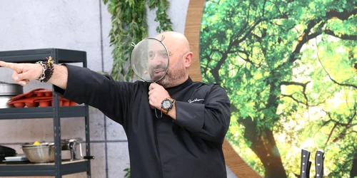 Chef la cutite   Catalin Scarlatescu JPG