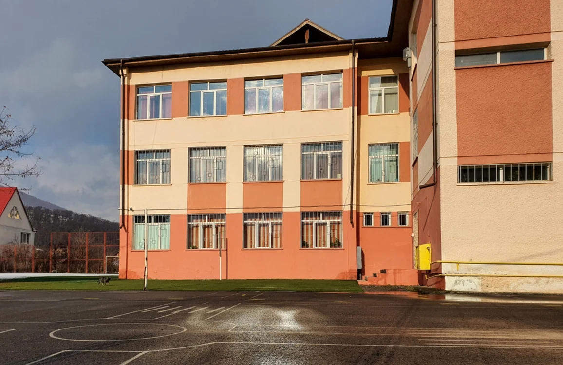 Școală