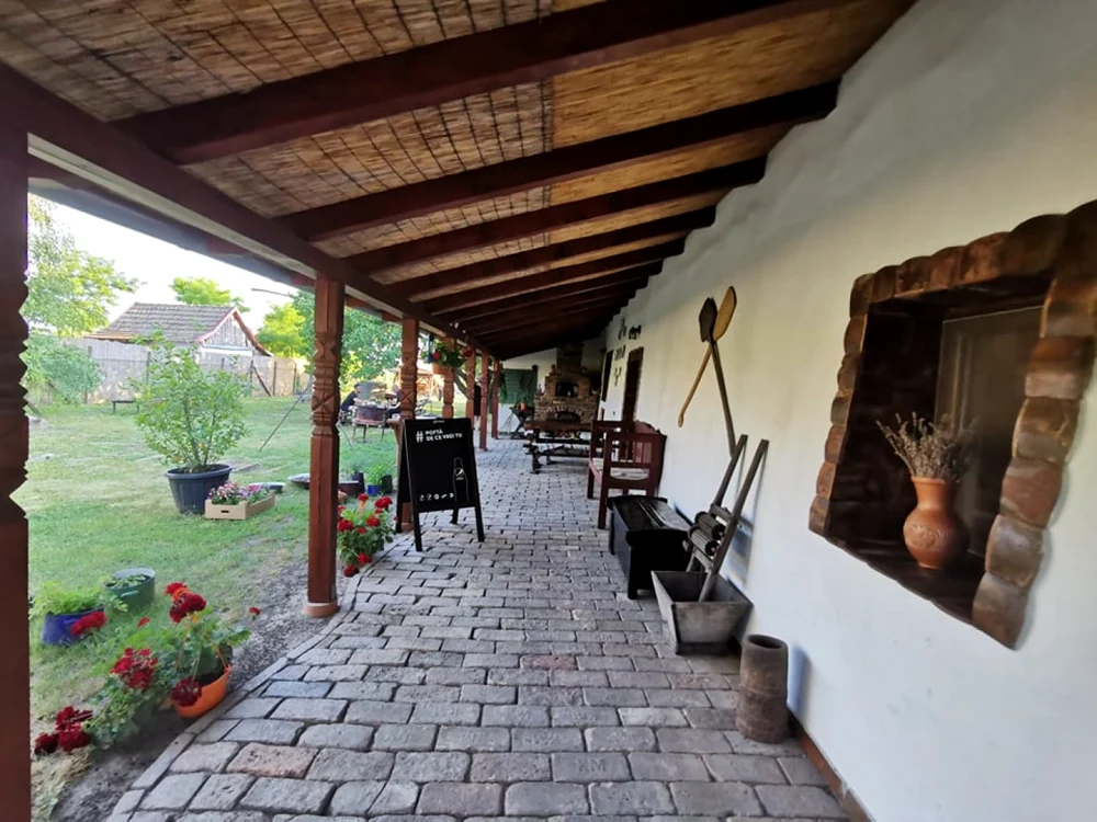 Satul arădean Dorobanţi a fost pus pe harta turistică de un restaurant unguresc