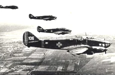 Bombardiere româneşti SM 79, în zbor spre Stalingrad, toamna anului 1942