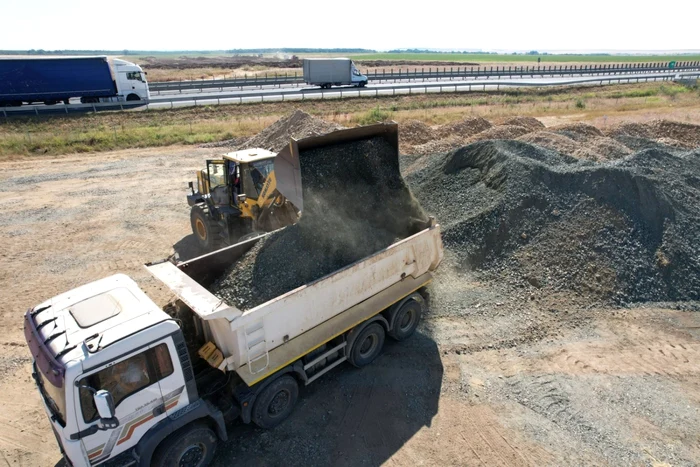 Şantierul drumului de legătură între A1 şi Timişoara FOTO DRDP Timişoara