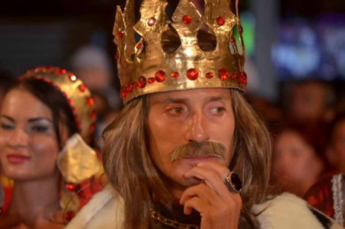 
    Radu Mazăre a fost, la festivalul din acest an, Ştefan cel Mare. Şi nu numai  