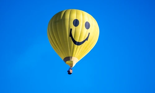 3 lucruri pe care le fac mereu cei fericiti  Sursa foto shutterstock 2120772578 jpg