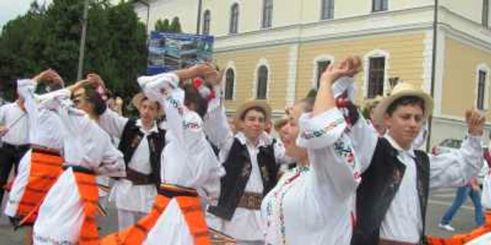 Copiii de la "Cununa" din Jibou FOTO Olimpia Man