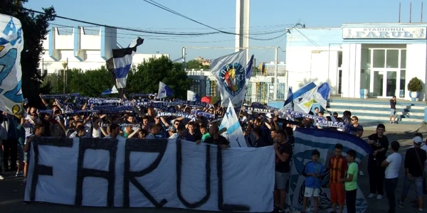 Miting pentru Farul. Galeria marinarilor