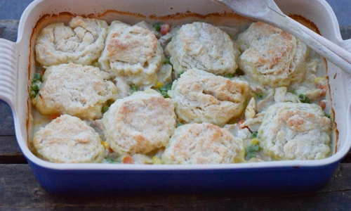 Pui cu biscuiti si legume la cuptor jpeg