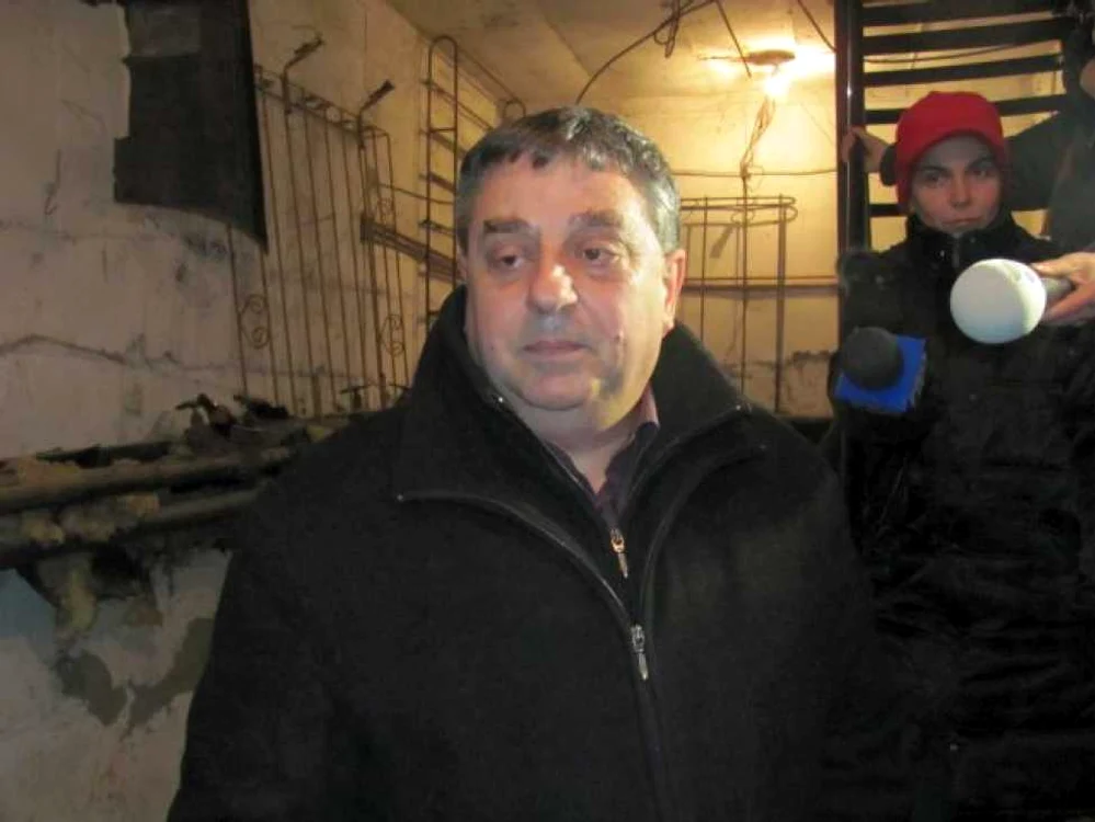 Apă tăiată în Broscărie şi Vasile Aaron