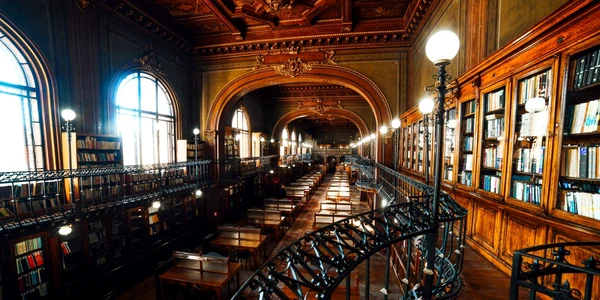 Biblioteca Gheorghe Asachi Iasi 2 jpg
