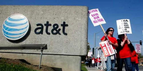 at&t reuters