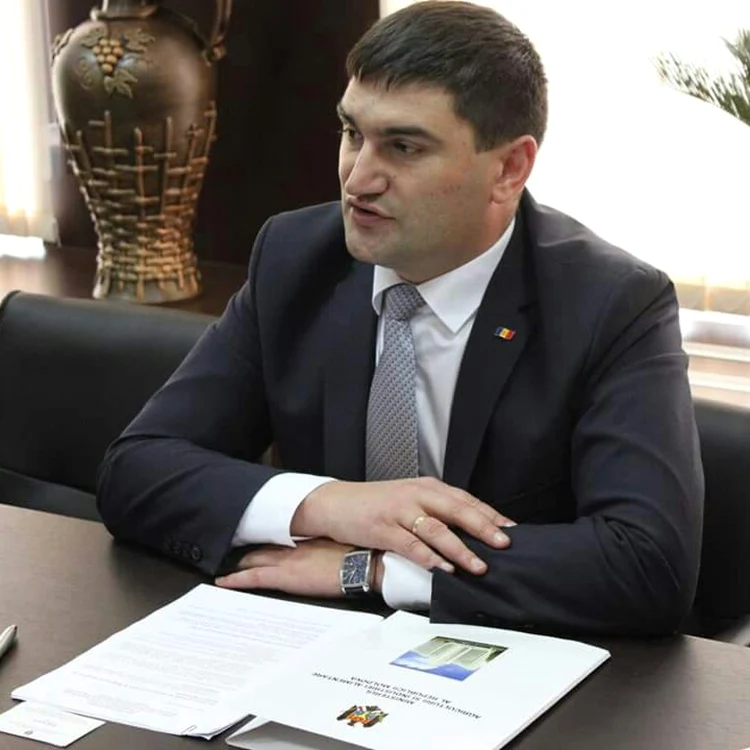 Ion Sula, ministrul în exerciţiu al Agriculturii din Republica Moldova. FOTO: facebook/ionsula