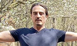 12 13 vedete ferma calofir doar cel din stanga jpeg