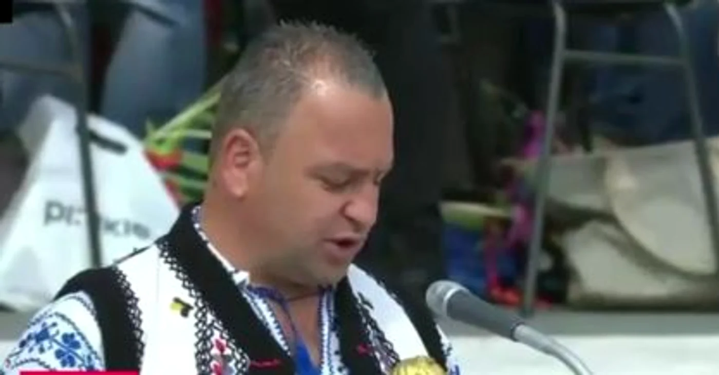 
    Un român a rostit „Rugăciunea universală” la slujba de Florii organizată la Vatican Foto: Captură Digi 24  