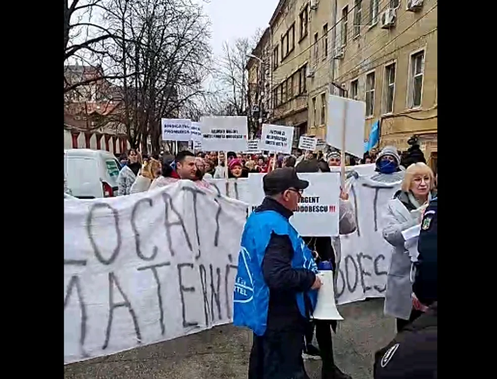 Protest după ce Timișoara a rămas cu o singură maternitate de stat. FOTO Opinia Timișoarei