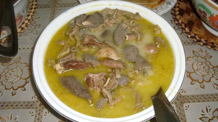 Supa din copite și măruntaie, remediu contra mahmurelii