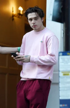 1 brooklyn beckham are 21 de ani 1 jpg jpeg