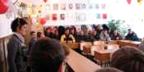 Deţinuţii au participat şi la serbări şcolare