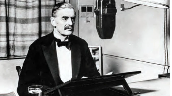 Neville Chamberlain FOTO Arhivă