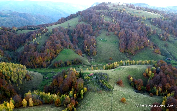 Ținutul presupuselor stâne dacice. Foto: Daniel Guță