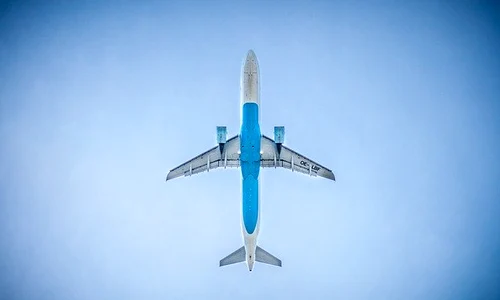 airplane 983991 640 jpeg