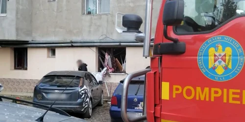 explozie bloc vatra dornei FOTO ISu Suceava jpeg