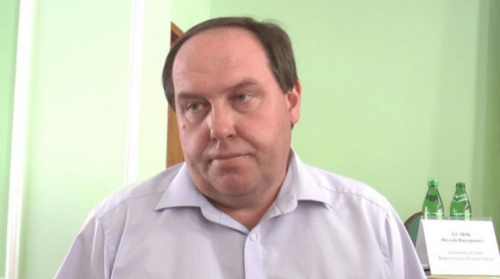 Un oficial numit de ruși în Herson a fost rănit în explozia mașinii sale