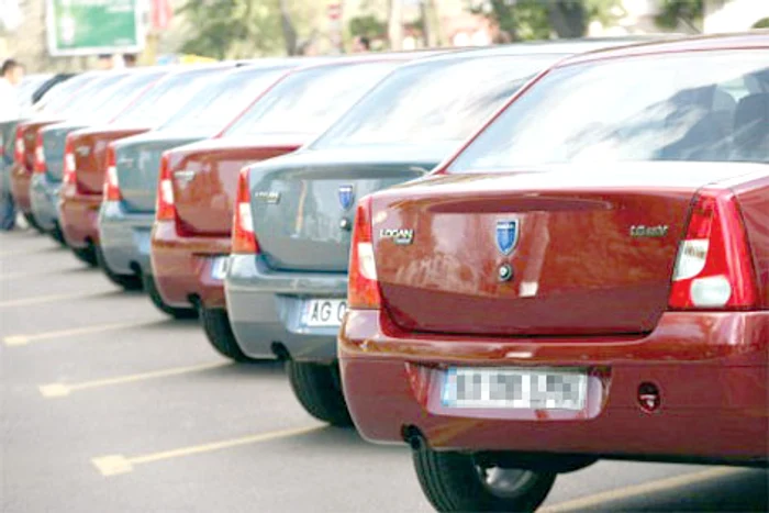 Preţul de pornire al unui Logan este de 7.300 €