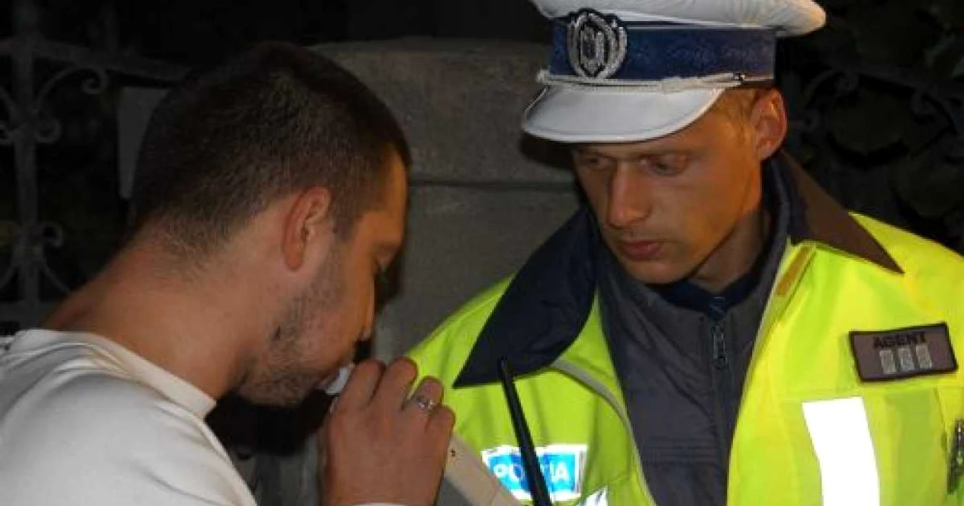 Şoferii vor fi verificaţi cu etilotestul (foto arhivă)