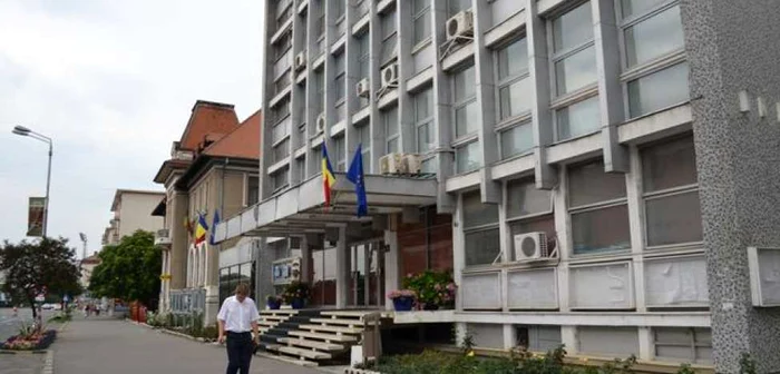 Municipiul Bacău va primit 31,5 milioane pentru realizarea rezervei de apă FOTO Mircea Merticariu