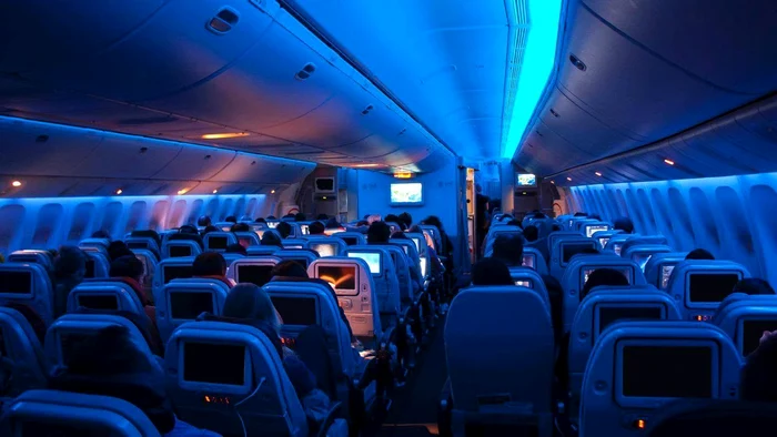 Interiorul unui avion