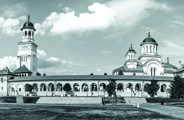 Catedrala Încoronării din Alba Iulia a fost construită în timp record (foto: Shutterstock)