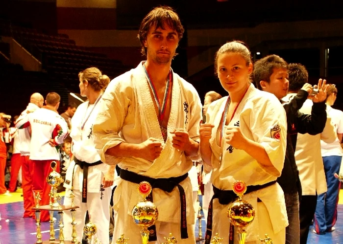 Viviana Chirilă și Marius Ilaș, campioni la kyokushin