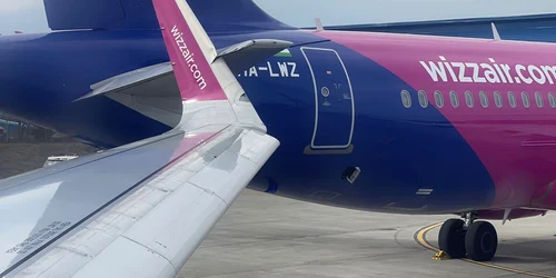 avion wizz air pe aeroportul suceava FOTO 7iasi ro jpeg